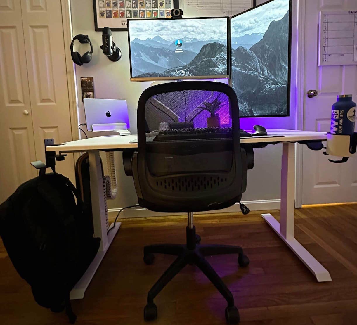 Deskhaus Apex pro