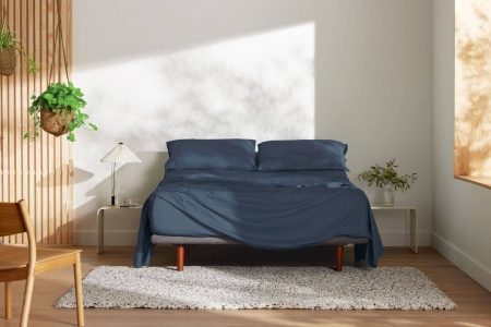 Latex vs Memory foam mattress – How Cradling do you want your bed to be? Latex vs Memory foam mattress
